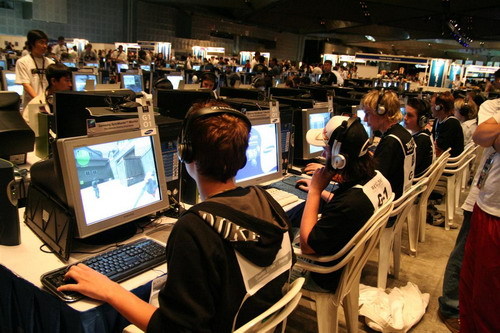 不断增加 不断增加