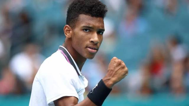 鏖战至最后 鏖战至最后