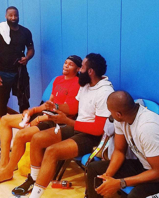 通过正面突 通过正面突